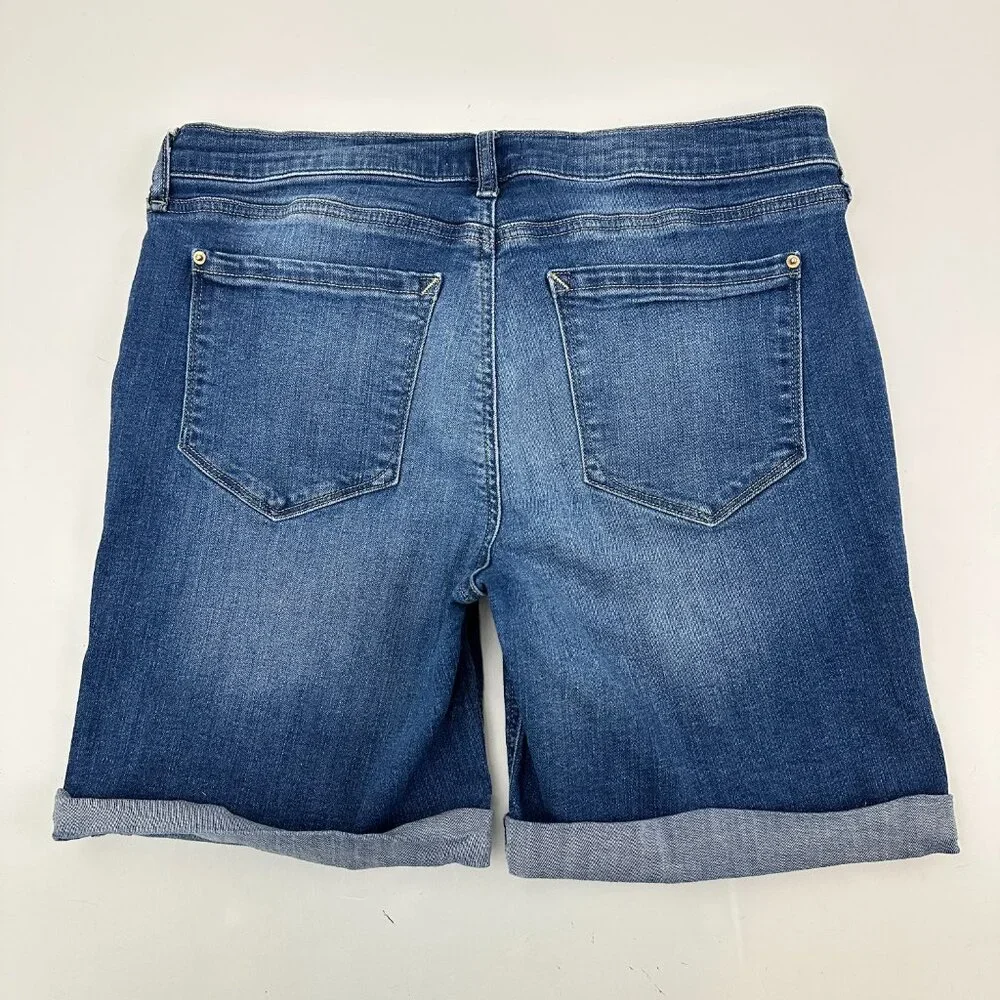 Kensie Cuffed 7" Inseam Women's size‎ 10 Dark Blue Denim Jean Shorts - Picture 3 of 3
